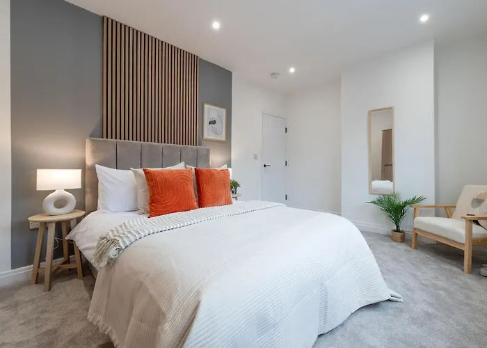 公寓 Modern 2br Parking And Work Area Ns