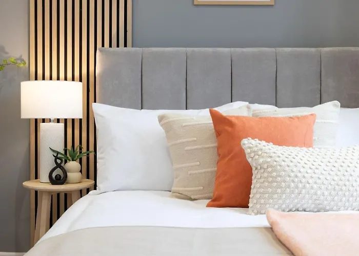 公寓 Modern 2br Parking And Work Area Ns