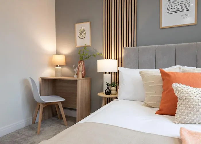 Modern 2br Parking And Work Area Ns 公寓