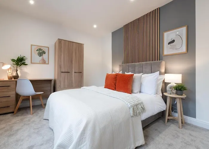 公寓 Modern 2br Parking And Work Area Ns 利兹